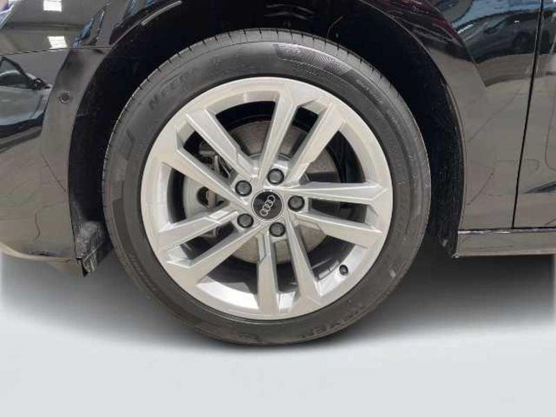 Audi A3 IV 2024 Sportback 1.5 tfsi e Business 204cv s-tronic