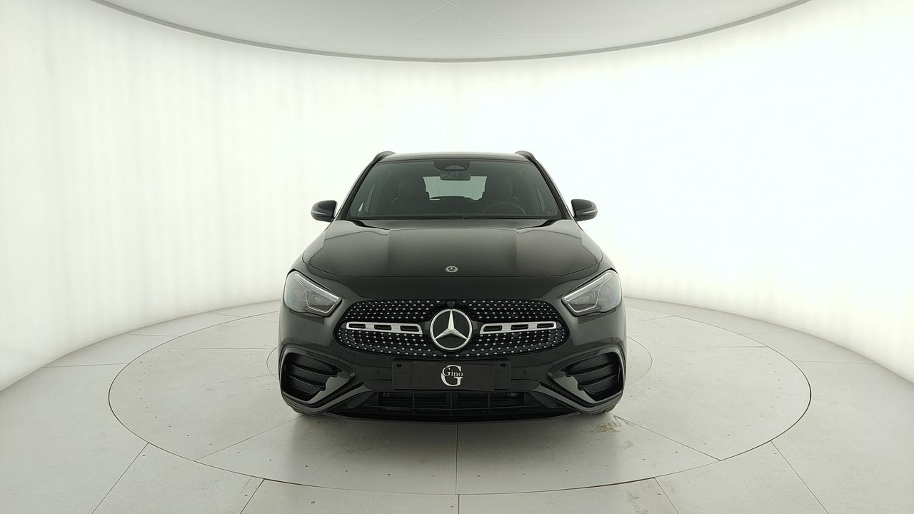 Mercedes-Benz GLA 200 d automatic