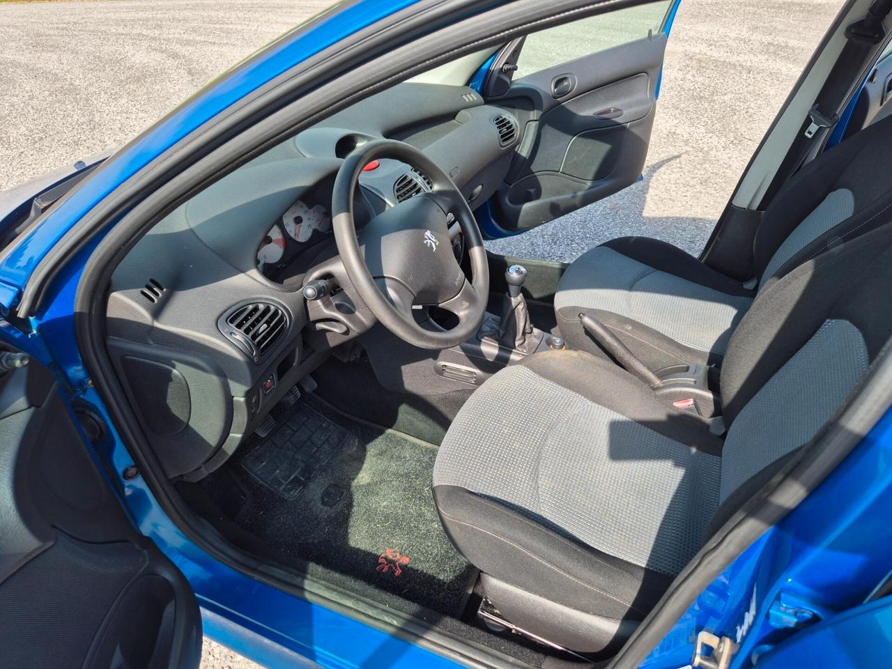 Peugeot 206 1.4 HDi SW solo 95000 km!