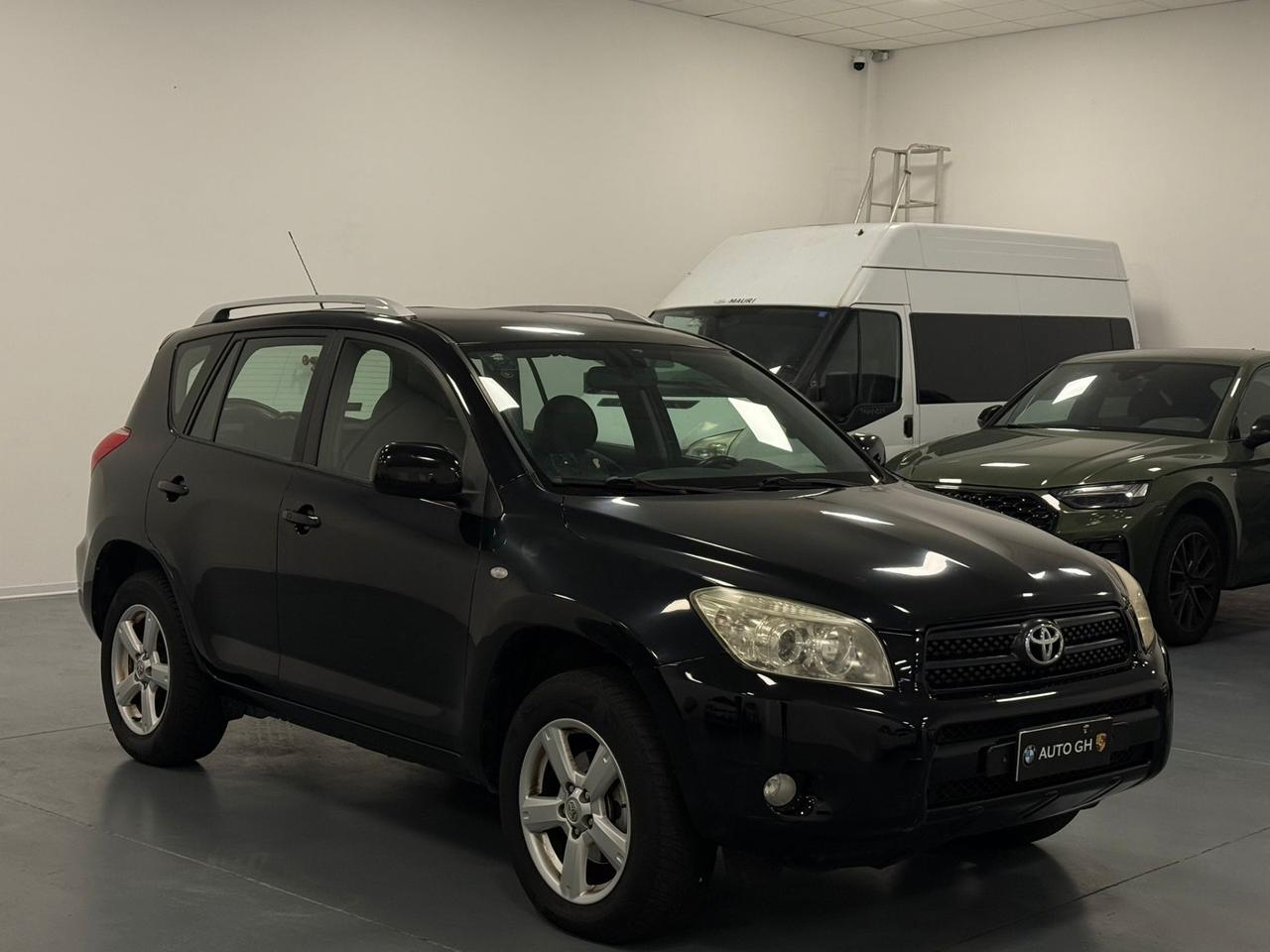 Toyota RAV 4 RAV4 2.0 aut. Luxury