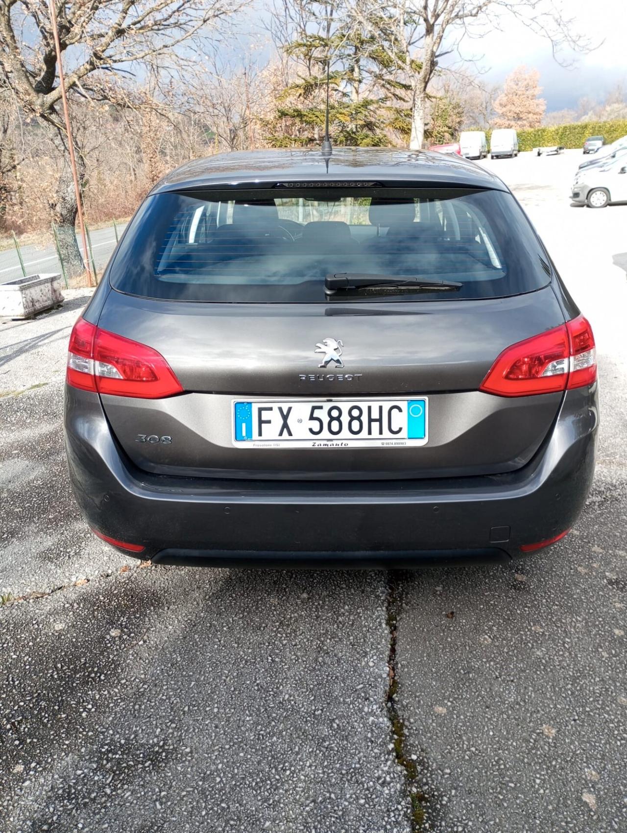 Peugeot 308 BlueHDi 130 S&S EAT8 SW Active