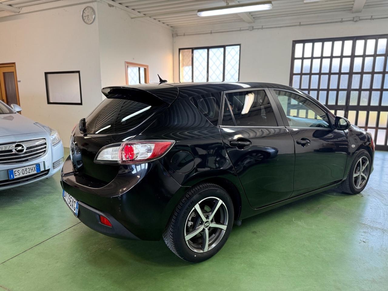 Mazda 3 1.6 MZ-CD 109 CV 5