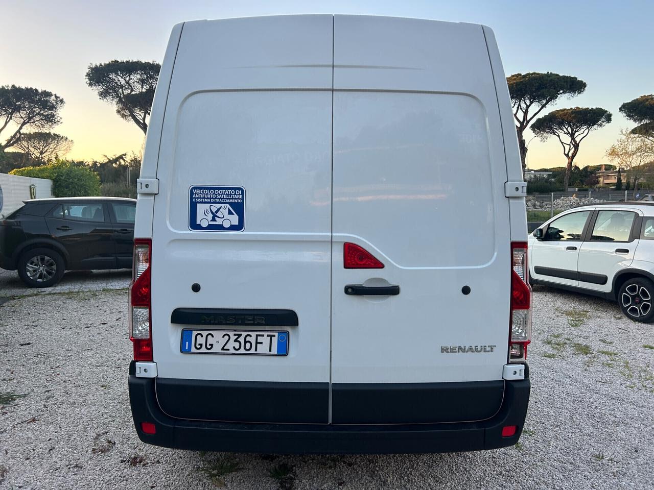 Renault Master T35 2.3 dCi 135 PC-TM Furgone Ice L2H2