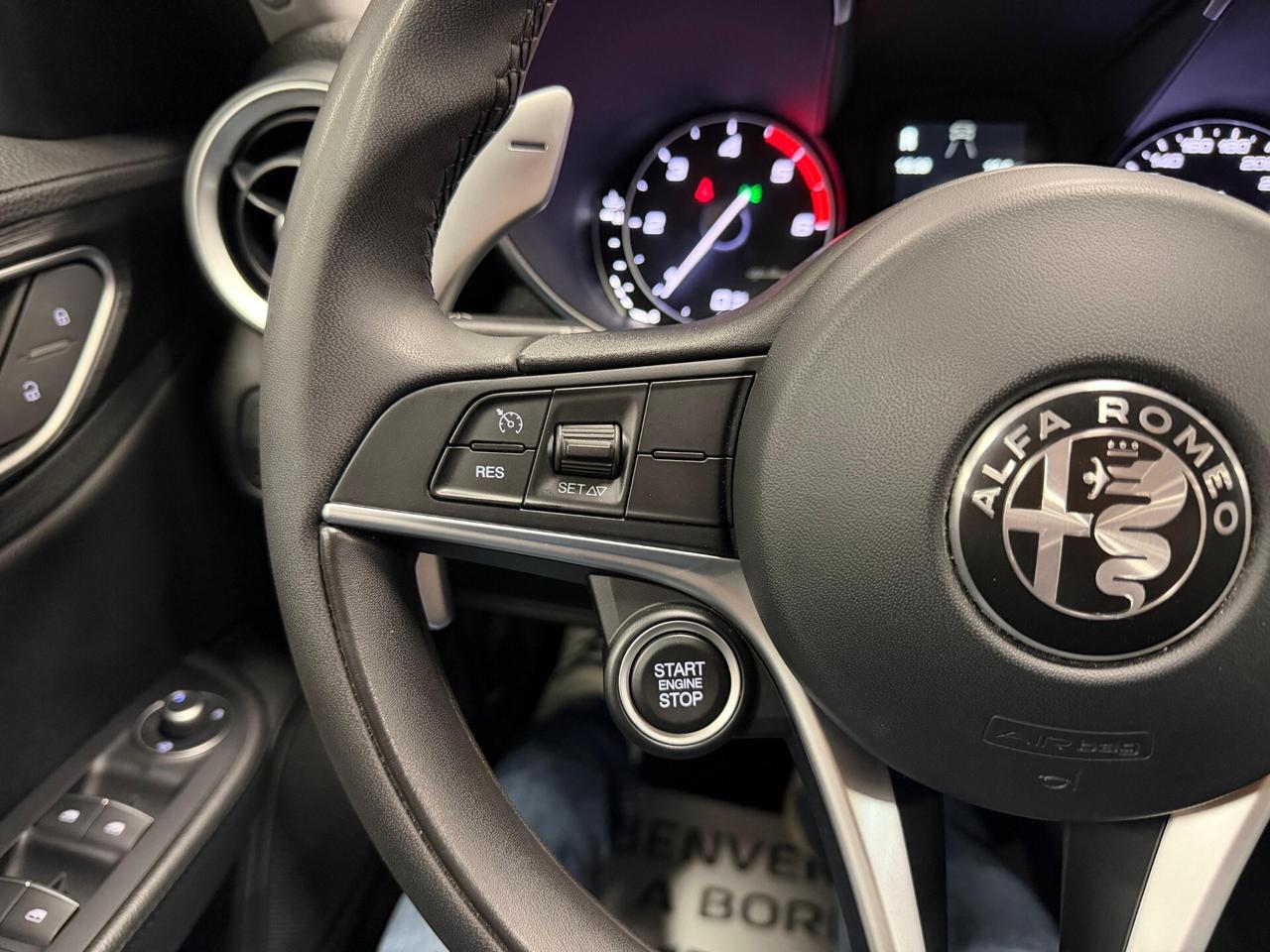 Alfa Romeo Giulia 2.2 Turbodiesel 180 CV AT8 Business Sport Launch Ed.