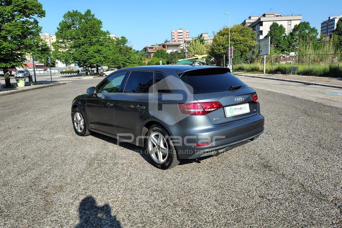 AUDI A3 SPB 1.6 TDI 116 CV S tronic Business