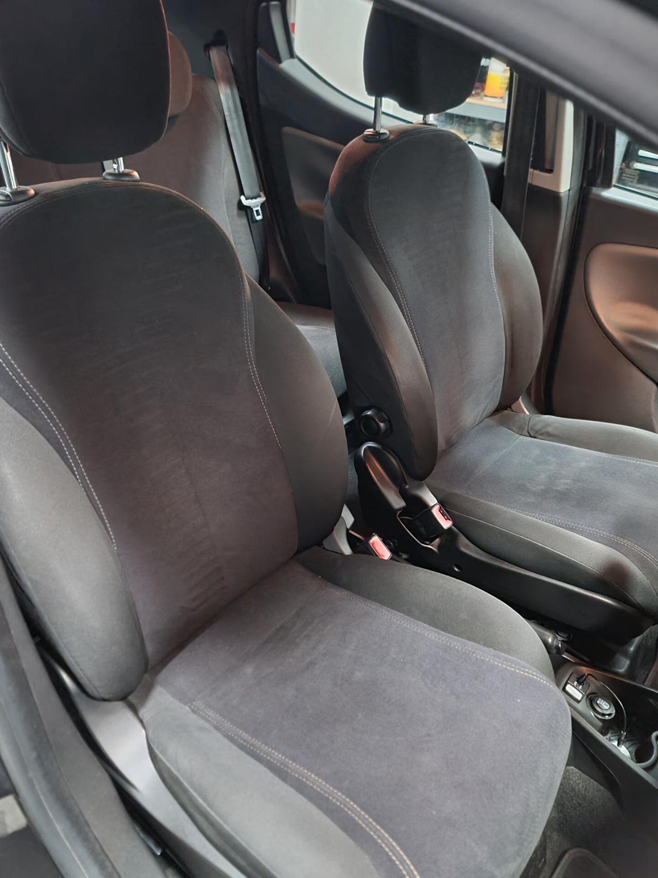 Lancia Ypsilon 1.3 MJT 16V 95 CV 5 porte S&S Gold