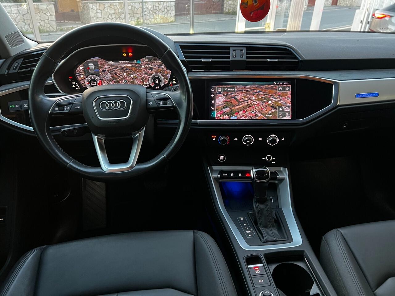 Audi Q3 SPB 40 TDI Quattro S tronic S Line-MATRIX