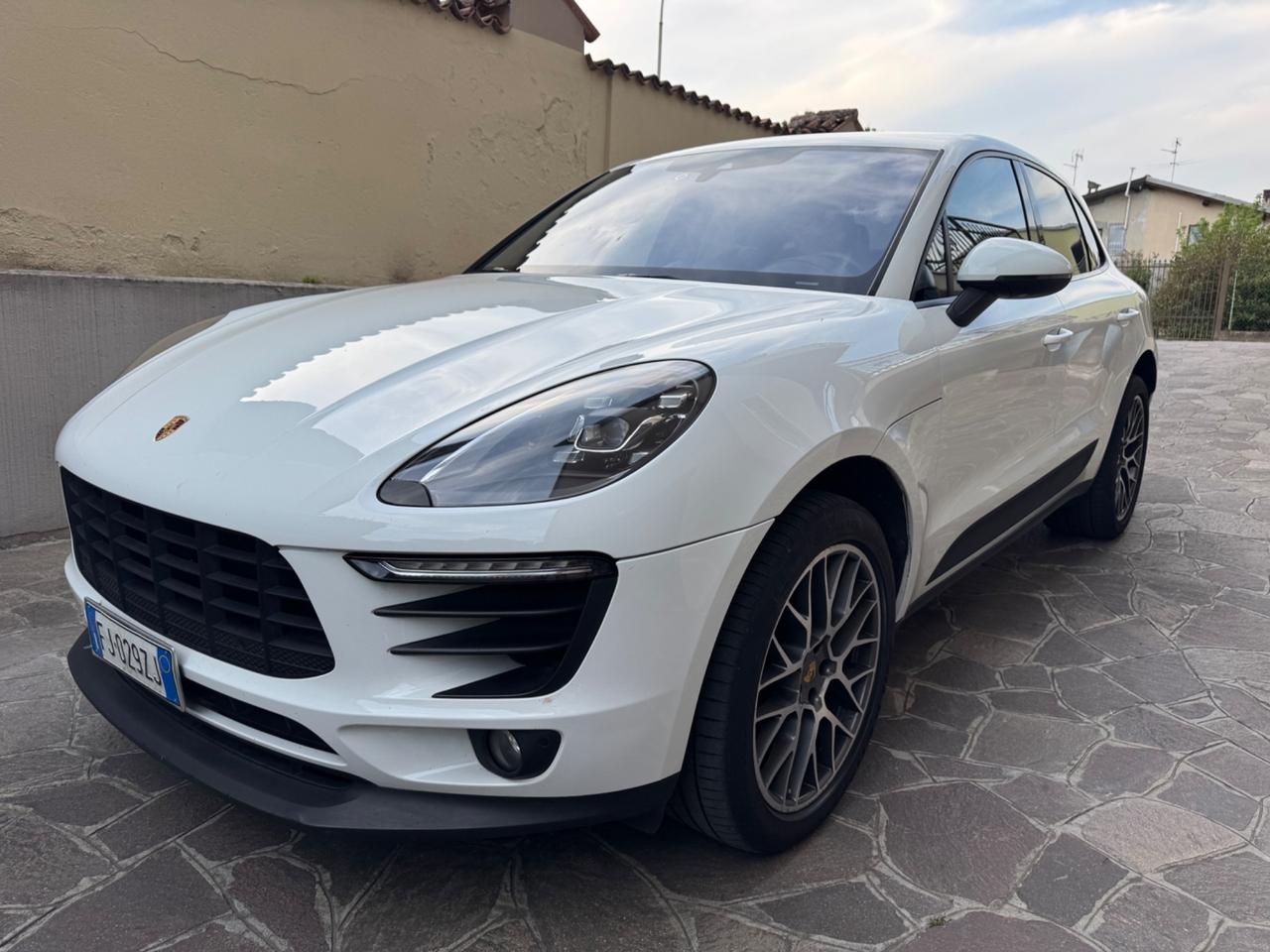 Porsche Macan 2.0 252cv STRA FULL OPTIONAL