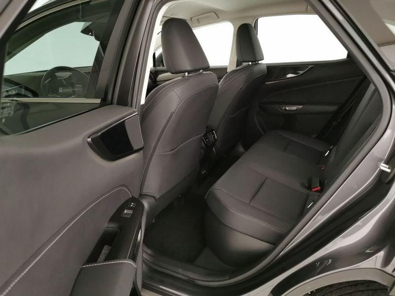 Lexus NX 350h 2.5 Premium 4wd e-cvt