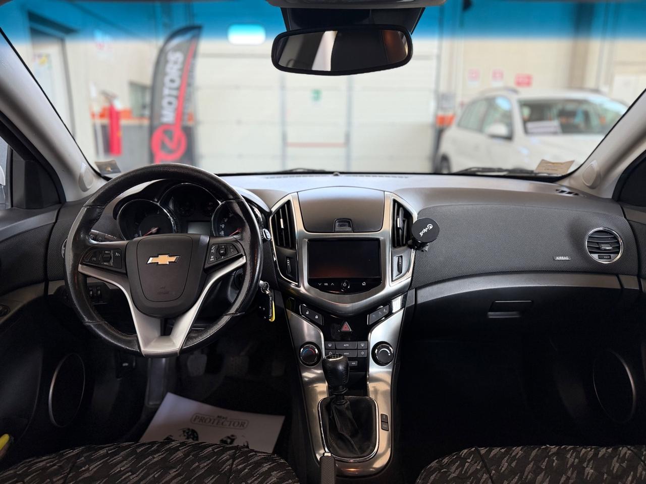 Chevrolet Cruze 1.7 Diesel Station Wagon Start/Stop LTZ