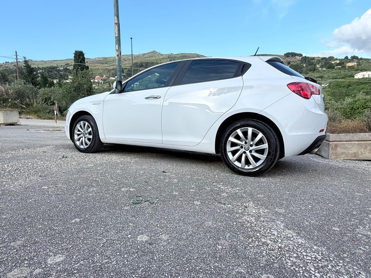 Alfa Romeo Giulietta 1.6 JTDm 120 CV Business