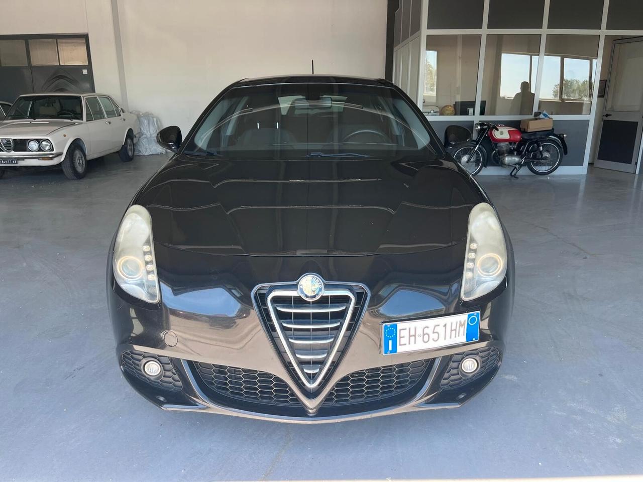 Alfa Romeo Giulietta 2.0 JTDm-2 140 CV Distinctive
