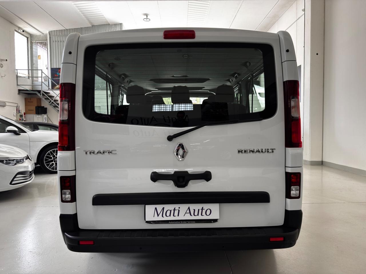 Renault Trafic T27 2.0 dCi 120CV PC-TN Zen N1