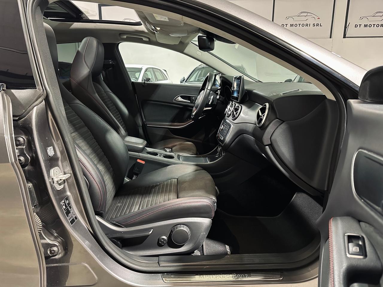 Mercedes-benz CLA 200 d Premium AMG - TETTO -MOTORE MERCEDES-IVA ESPOSTA