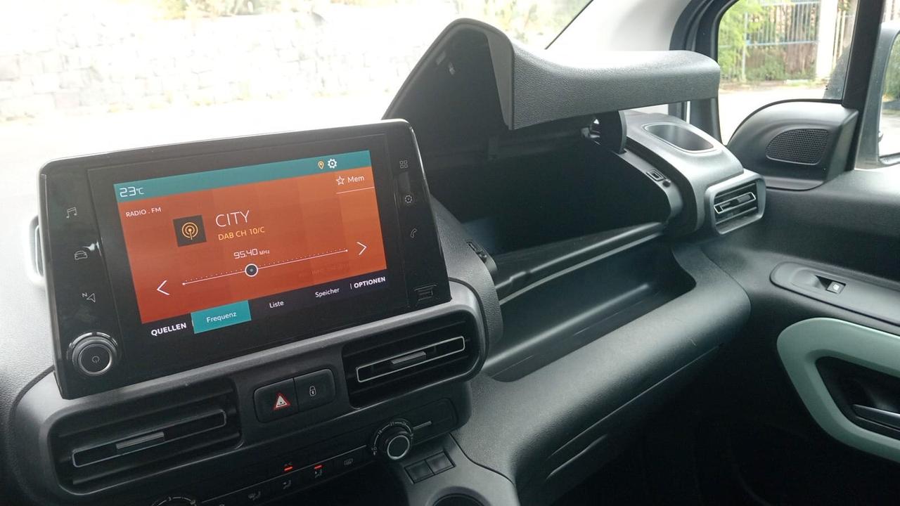 Citroen Berlingo Pianale ribassato con rampa disabili in carrozzina