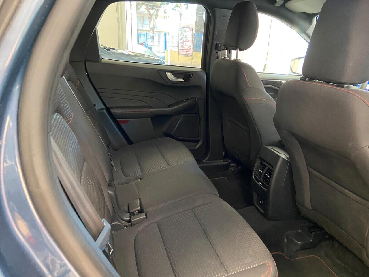 Ford Kuga 2.0 EcoBlue 120 CV aut. 2WD ST-Line