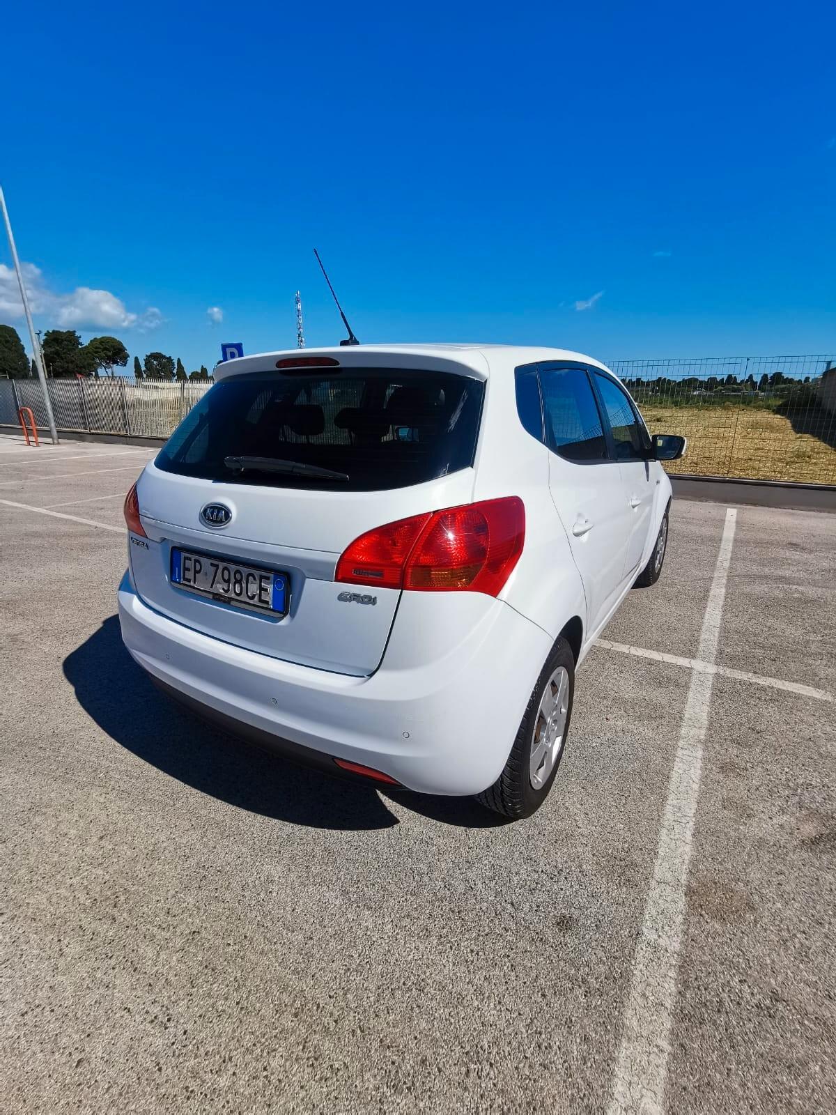 Kia Venga 1.4 CRDi 90CV Cool - 2013