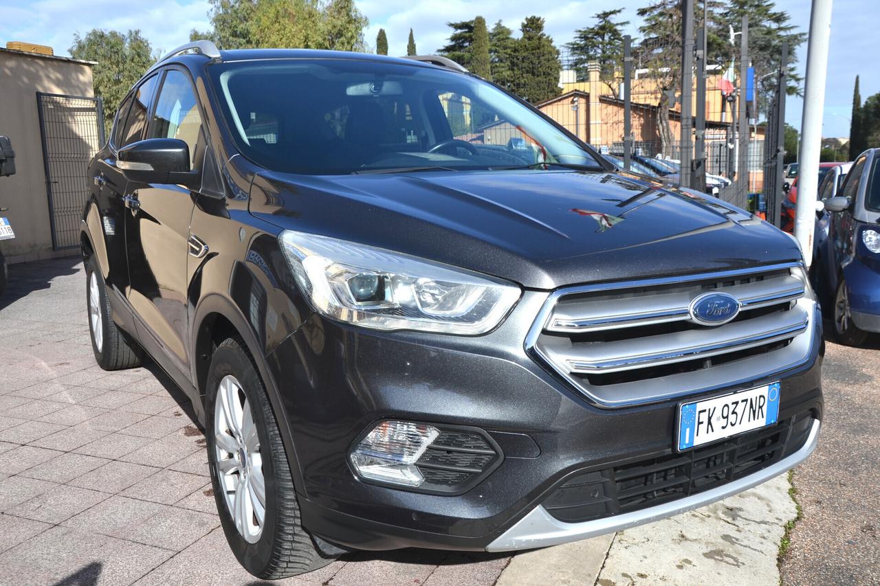 Ford Kuga 1.5 TDCi 120CV TITANIUM NAV+TEL+PDC+PRIVACY+CERCHI