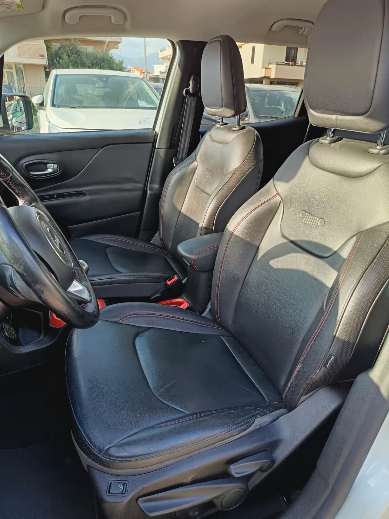 Jeep Renegade 1.6 Mjt 120 CV Opening Edition