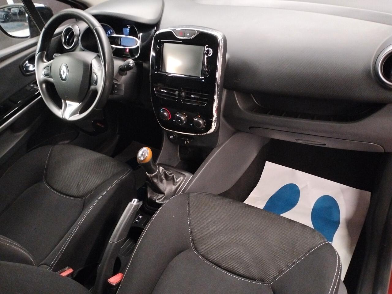 Renault Clio 0.9 TCe 12V 90CV 5 porte Costume National - NEOPATENTATI