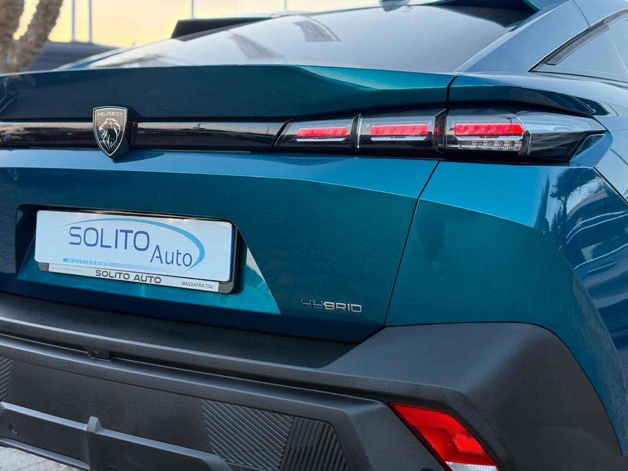 Peugeot 408 Plug-in Hybrid 180 e-EAT8 Allure Pack Blu Obsesion *Ok Neopatentati