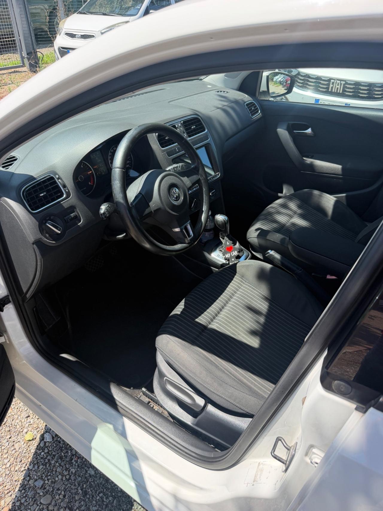 Volkswagen Polo 1.6 TDI 90CV DPF DSG 5 porte Highline