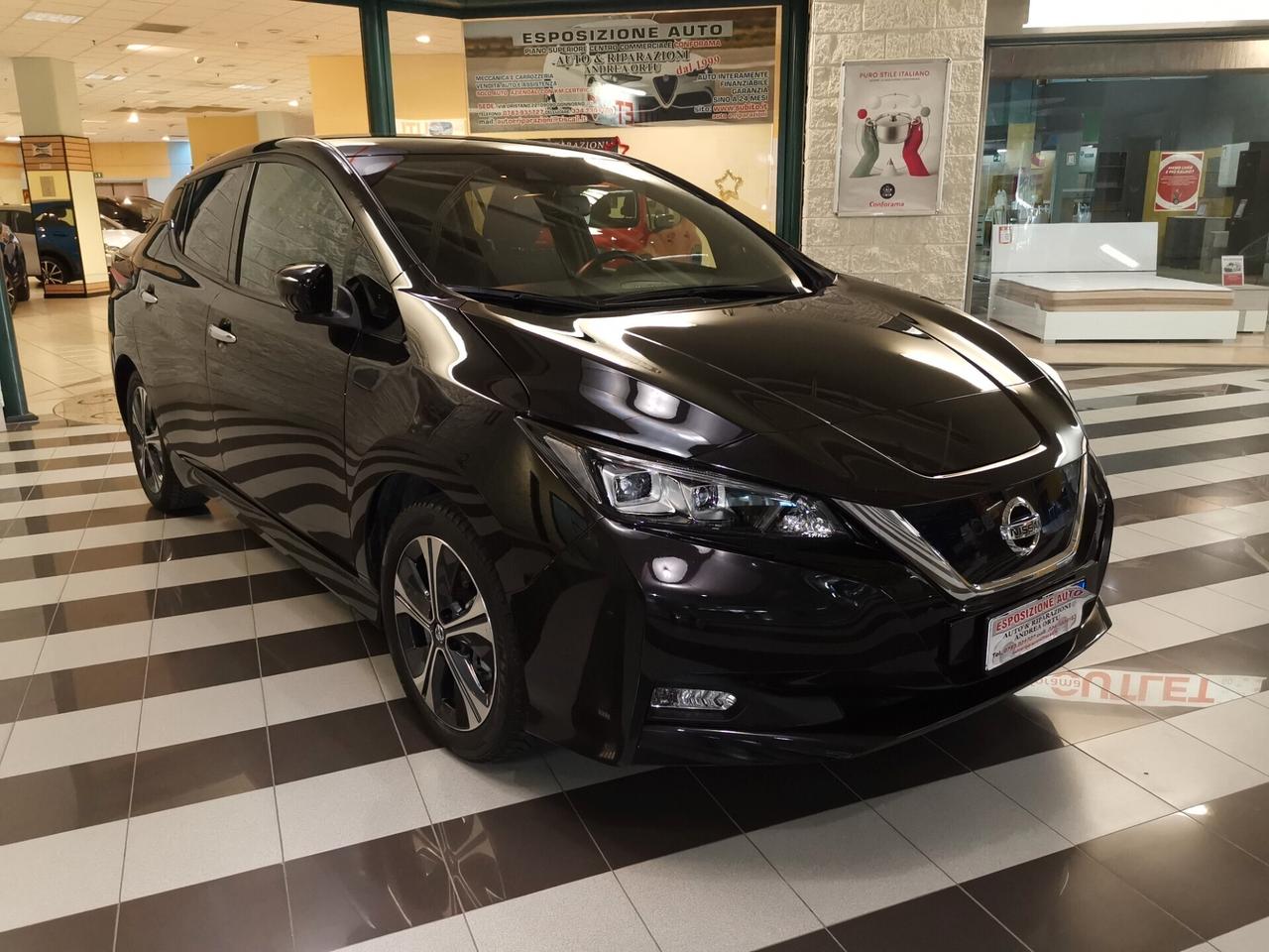 Nissan Leaf N-Connecta 40 kWh 06/2021