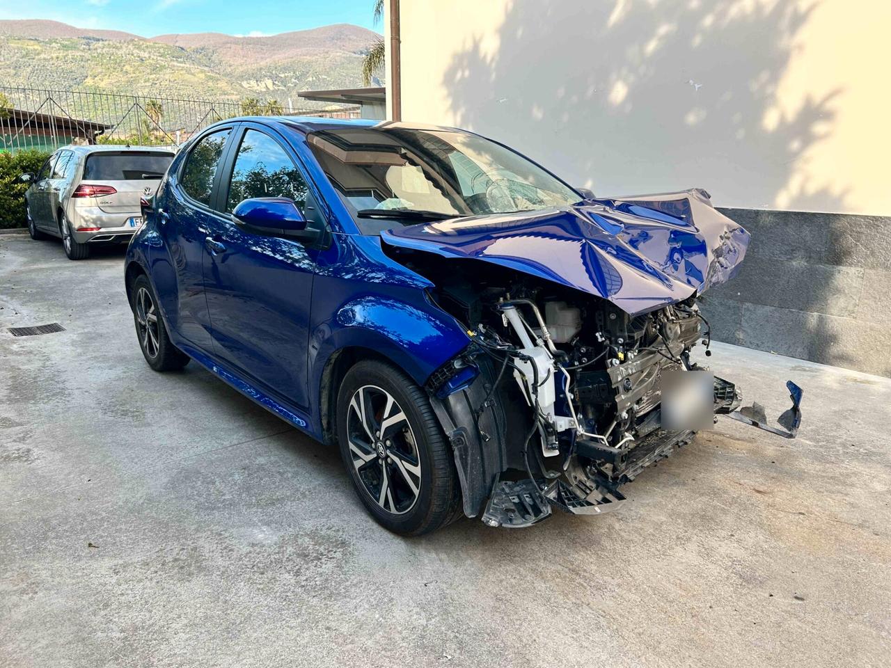 Toyota Yaris 1.5 Hybrid 92CV - 2025 Incidentata