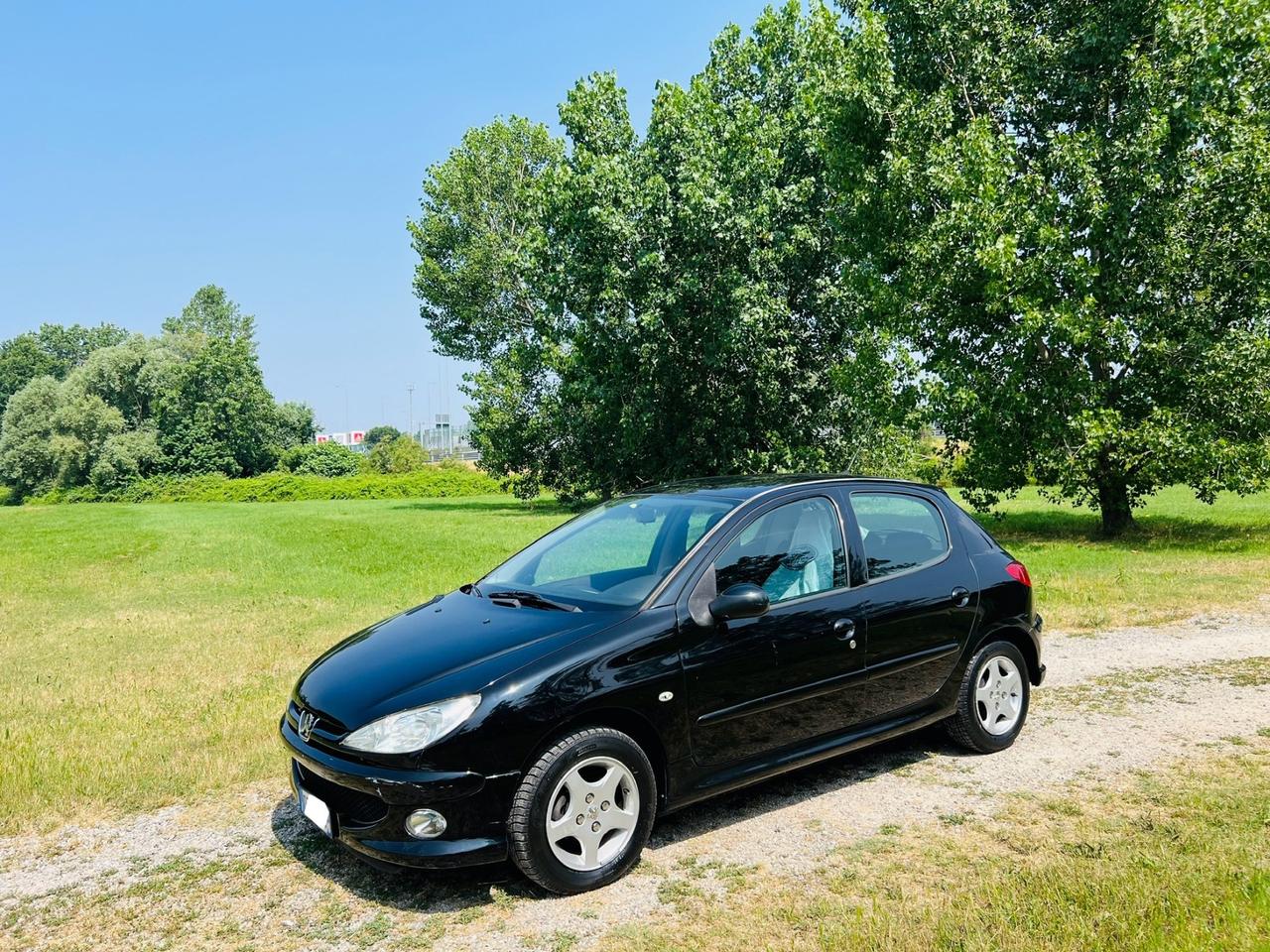 Peugeot 206 1.4 3p. Enfant Terrible