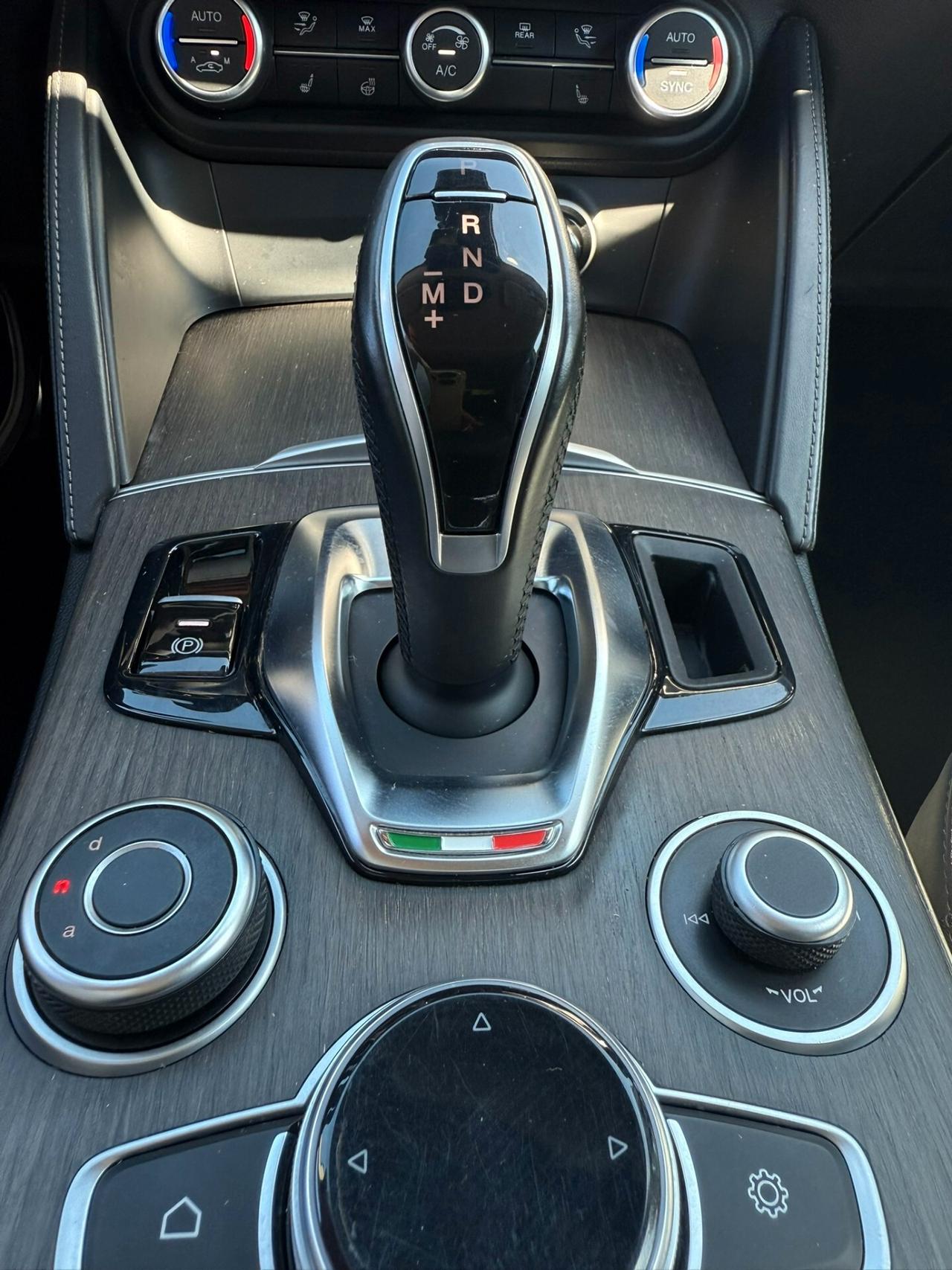 Alfa Romeo Stelvio 210 CV AT8 Q4 Veloce First Edition