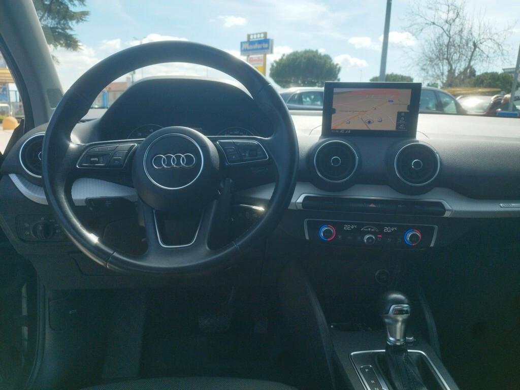 Audi Q2 30 TDI S tronic Business