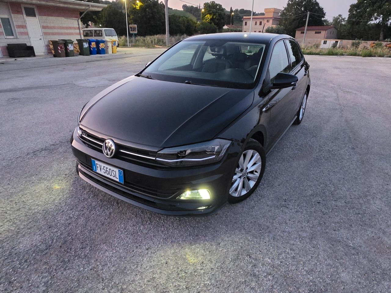 Volkswagen Polo 1.6 TDI 95 CV 5p. R Line. Highline BlueMotion Technology