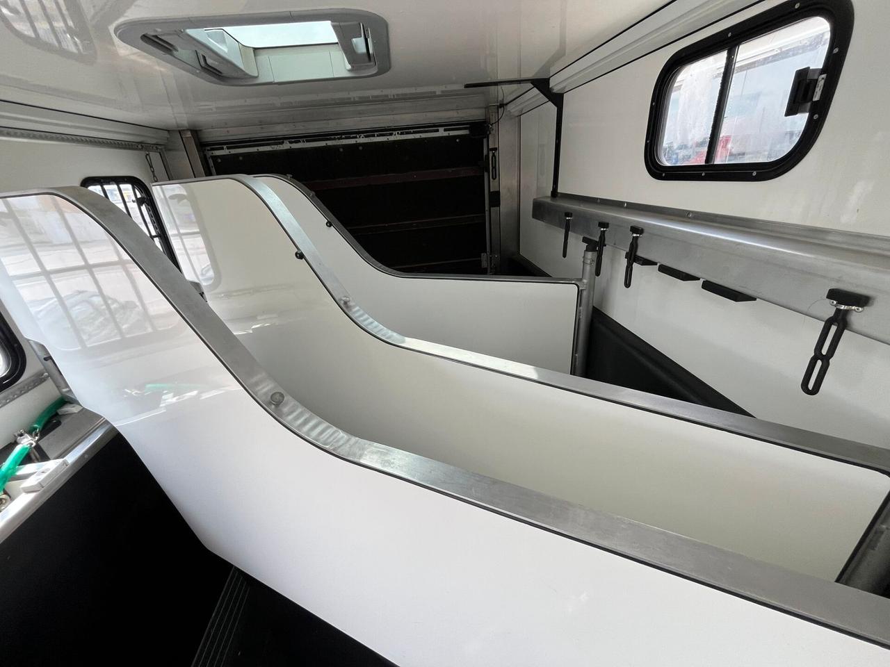 Mercedes-benz Sprinter F43/35 319 CDI RWD TA TRASPORTO CAVALLI 3 POSTI + CUCCIETTA