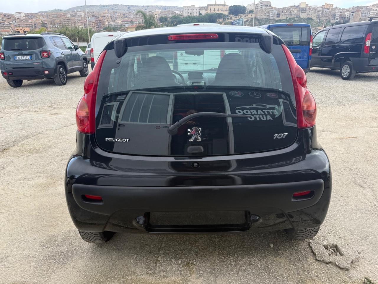 Peugeot 107 1.0 68CV 5p. Active