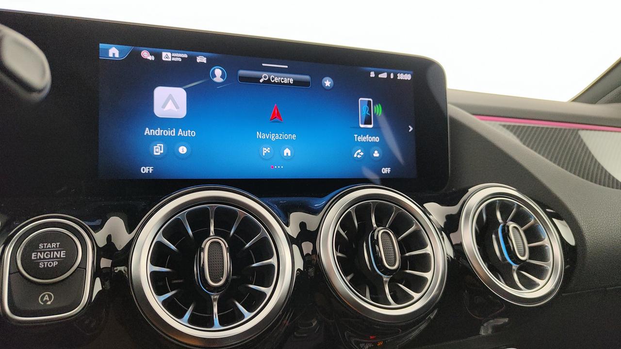 Mercedes-Benz Mercedes-AMG GLA 35 4MATIC