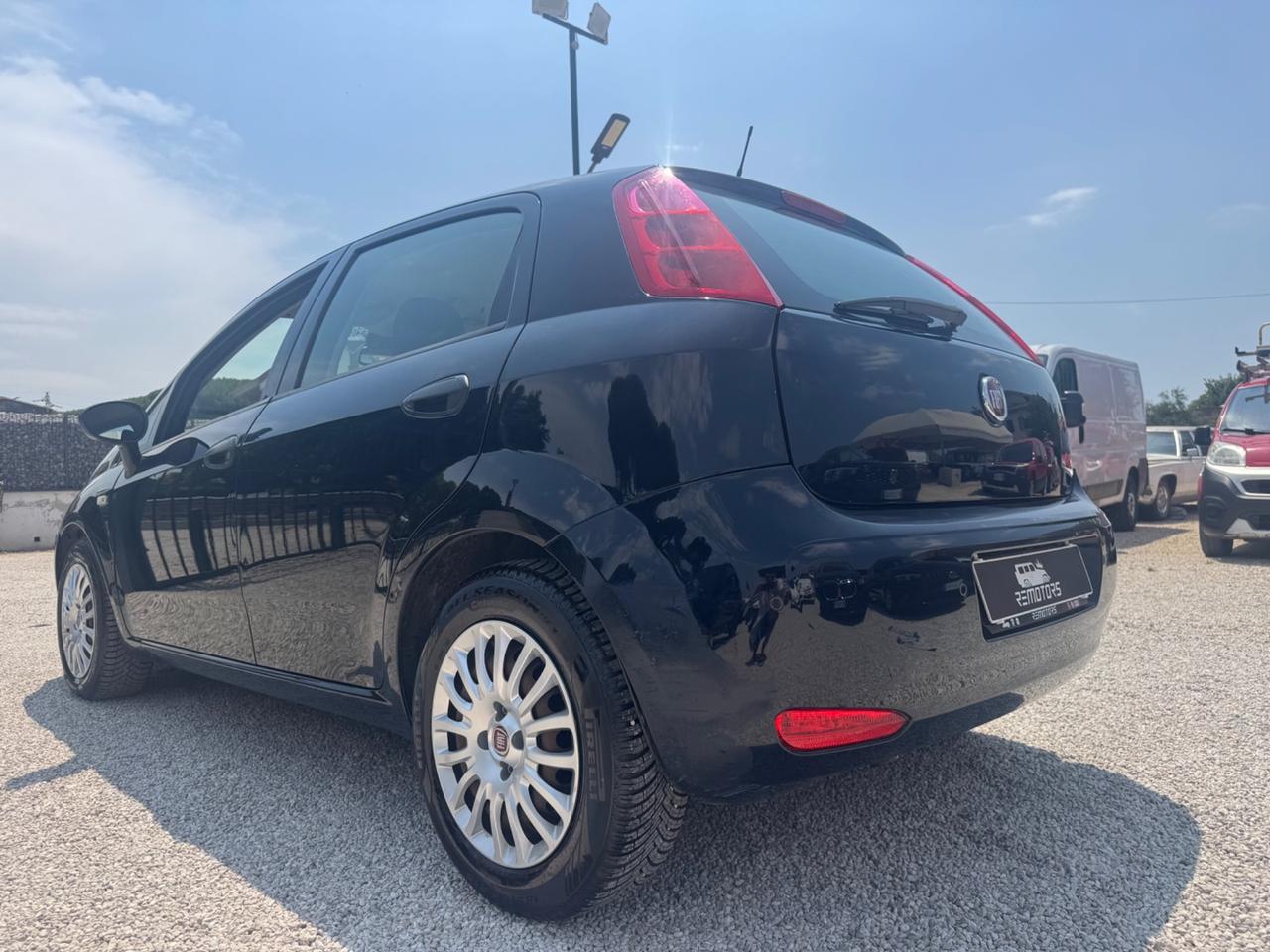 Fiat Punto 1.3 MJT II S&S 95 CV 5 porte Street