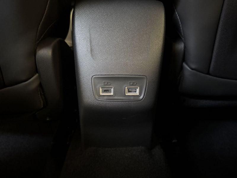 Peugeot 2008 2008 Hybrid 136 e-DCS6 GT