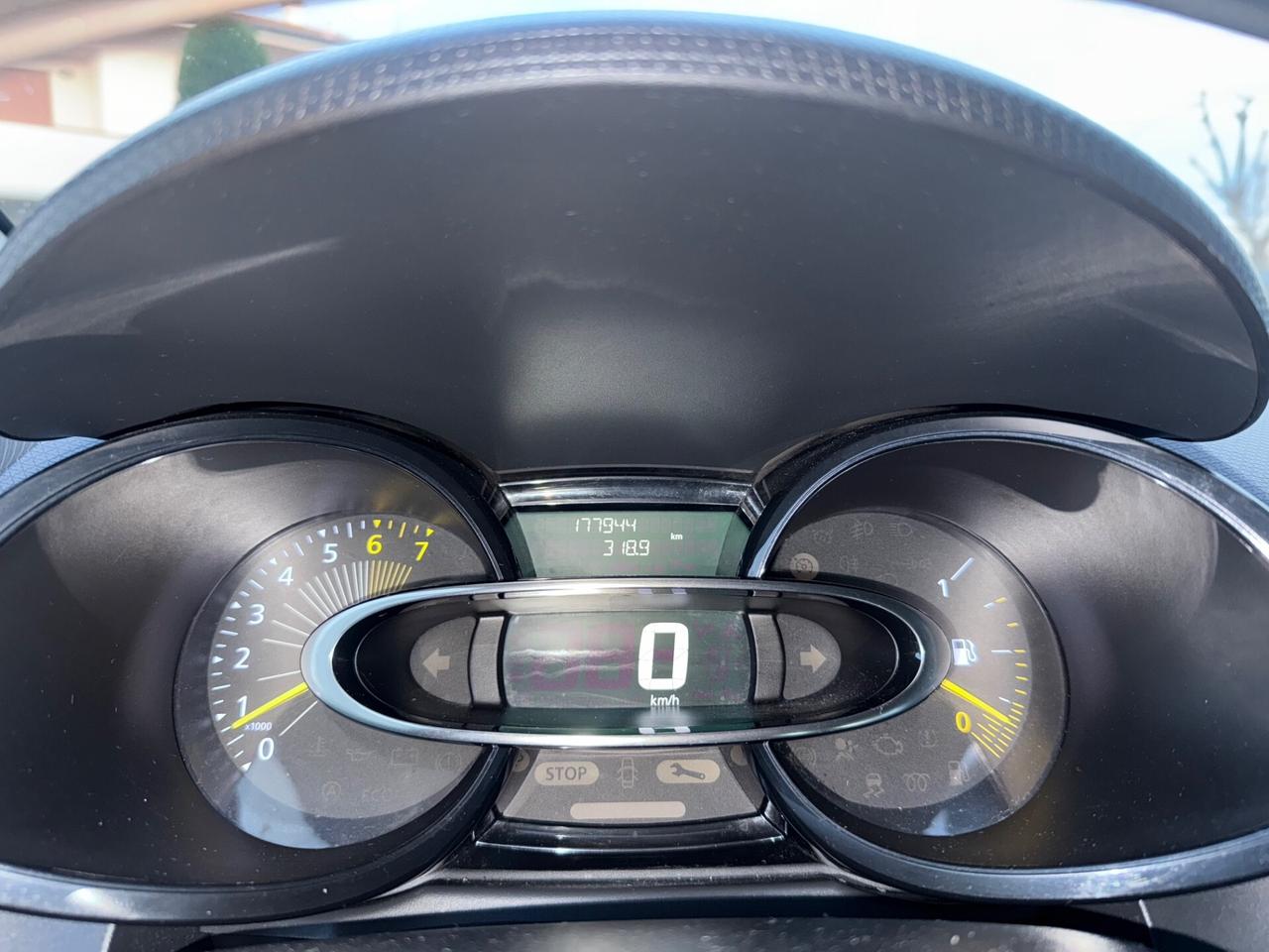 Renault Clio 1.2 75 CV EURO 6b Neopatentati 2015