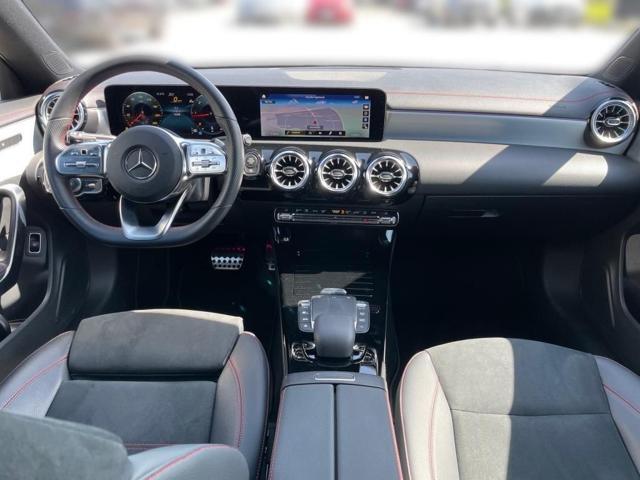 MERCEDES-BENZ CLA 220 d Automatic AMG Premium MBUX