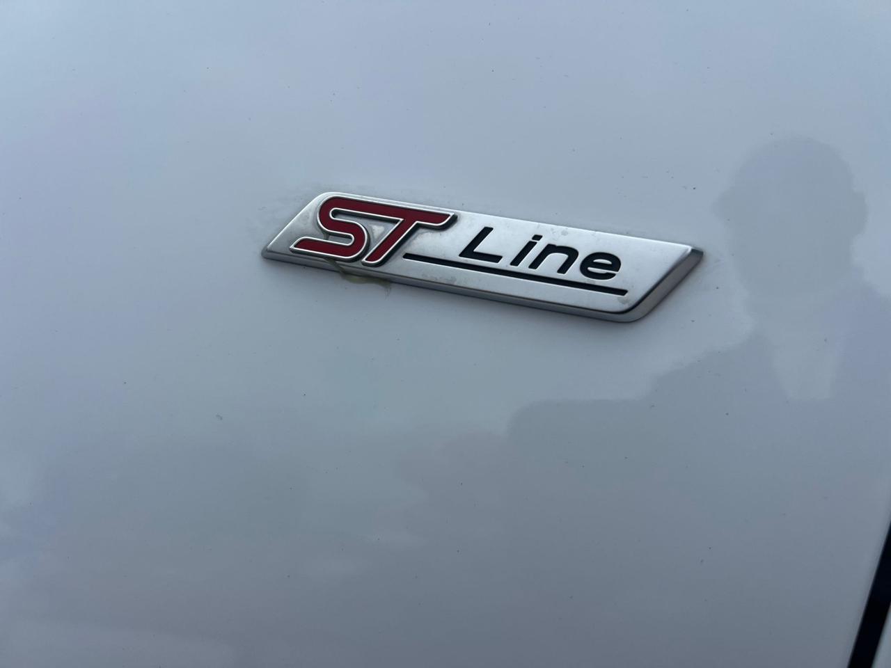 Ford Puma 1.0 EcoBoost Hybrid 125 CV S&S ST-Line