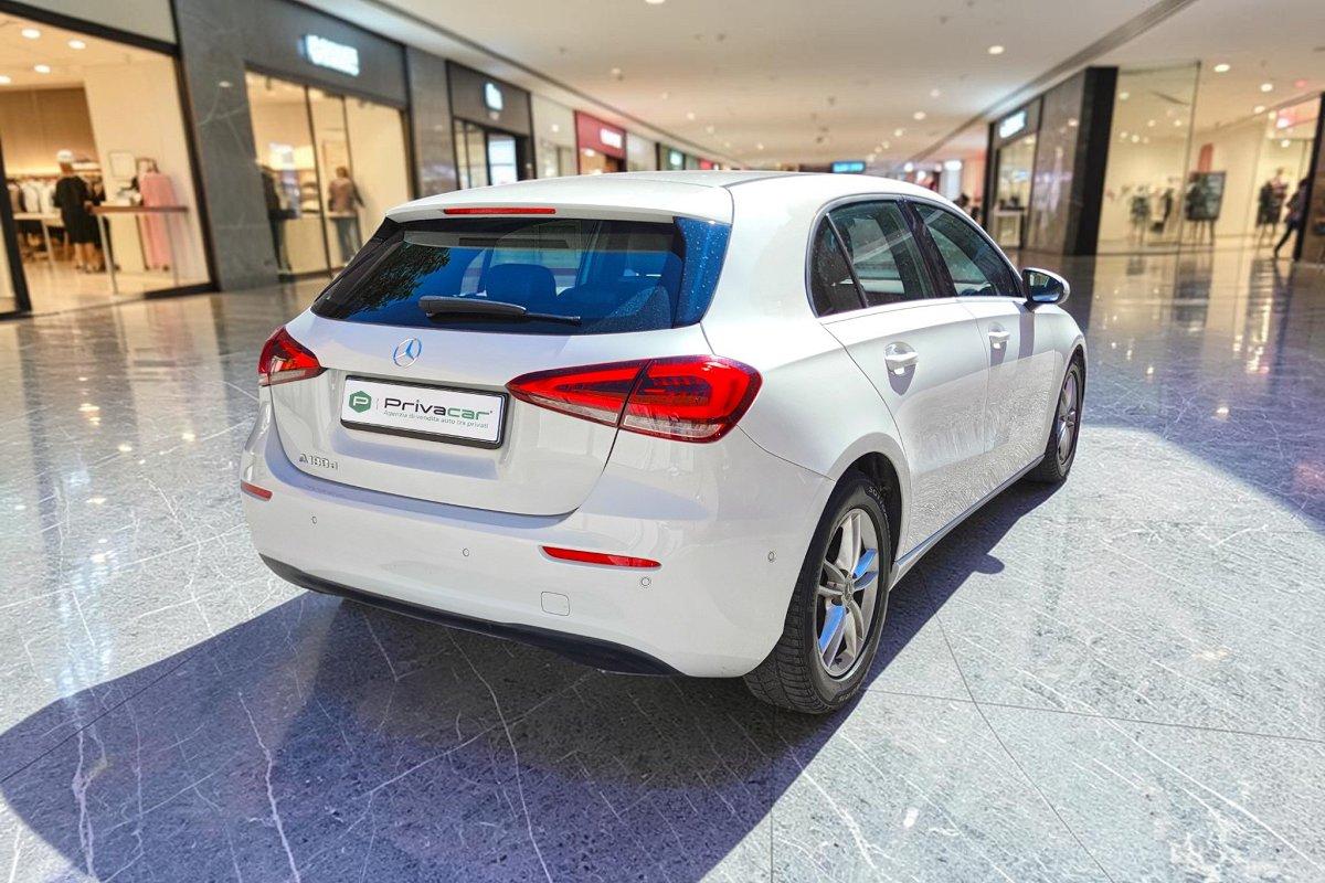 MERCEDES A 180 d Automatic Business Extra