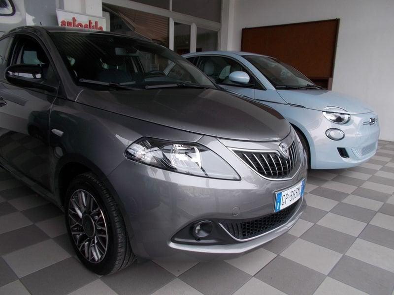 Lancia Ypsilon 1.0 FireFly 5 porte S&S Hybrid Gold Plus 338.7575187 MASSARI MARCO