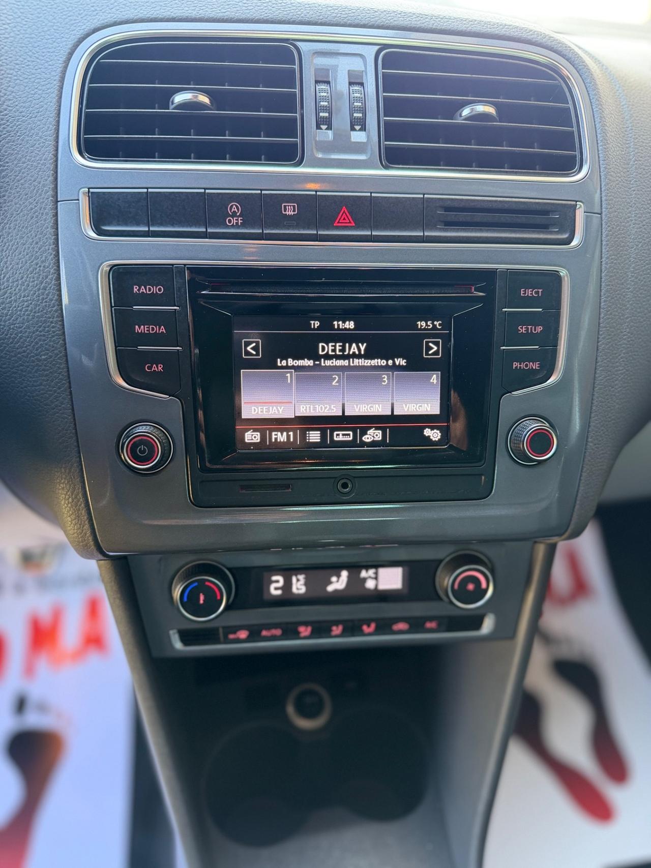 Volkswagen Polo 2015 1.4 TDI frash edizione limitata ok neopatentati ! ! !