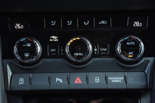 SKODA Karoq 2.0 TDI EVO SCR 115 CV DSG Executive *SOLO 6000KM!