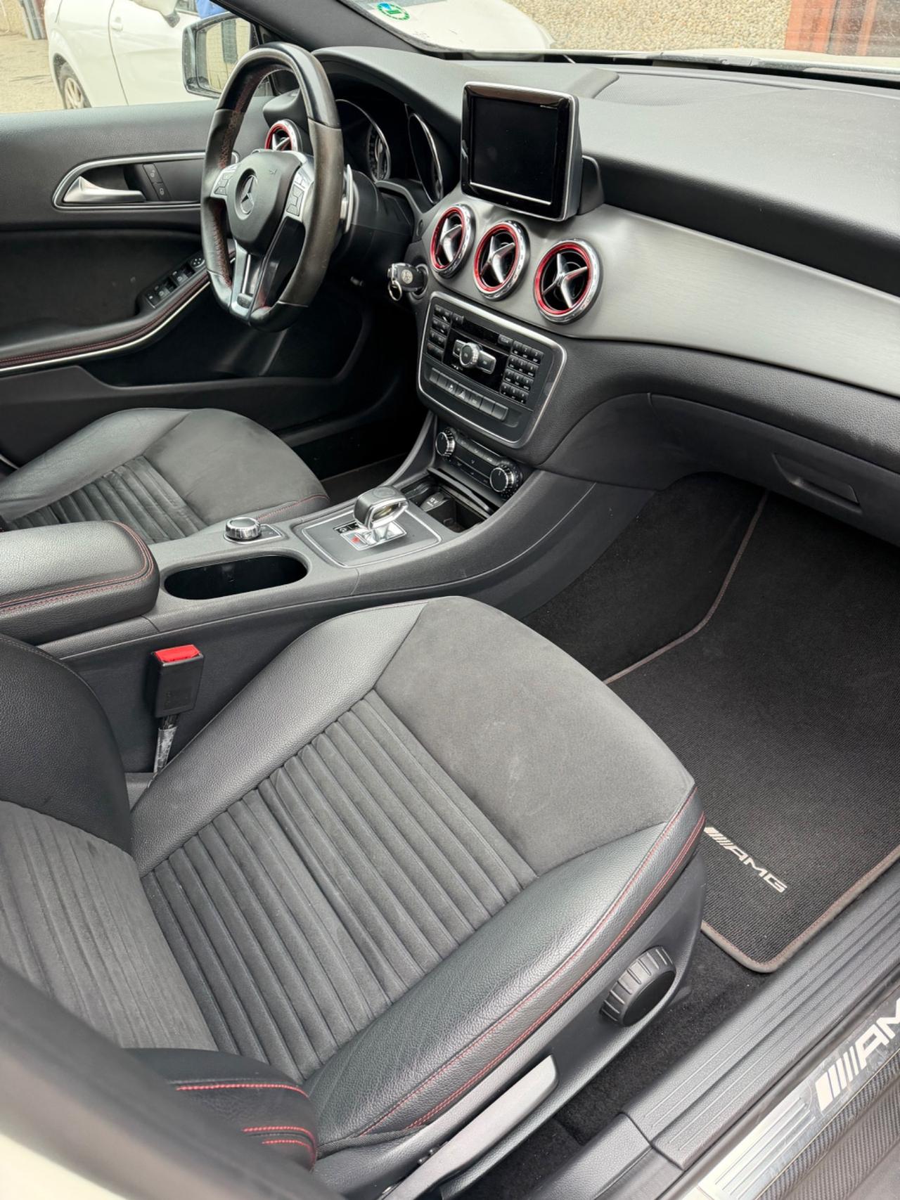 Mercedes-benz GLA 45 AMG 4Matic