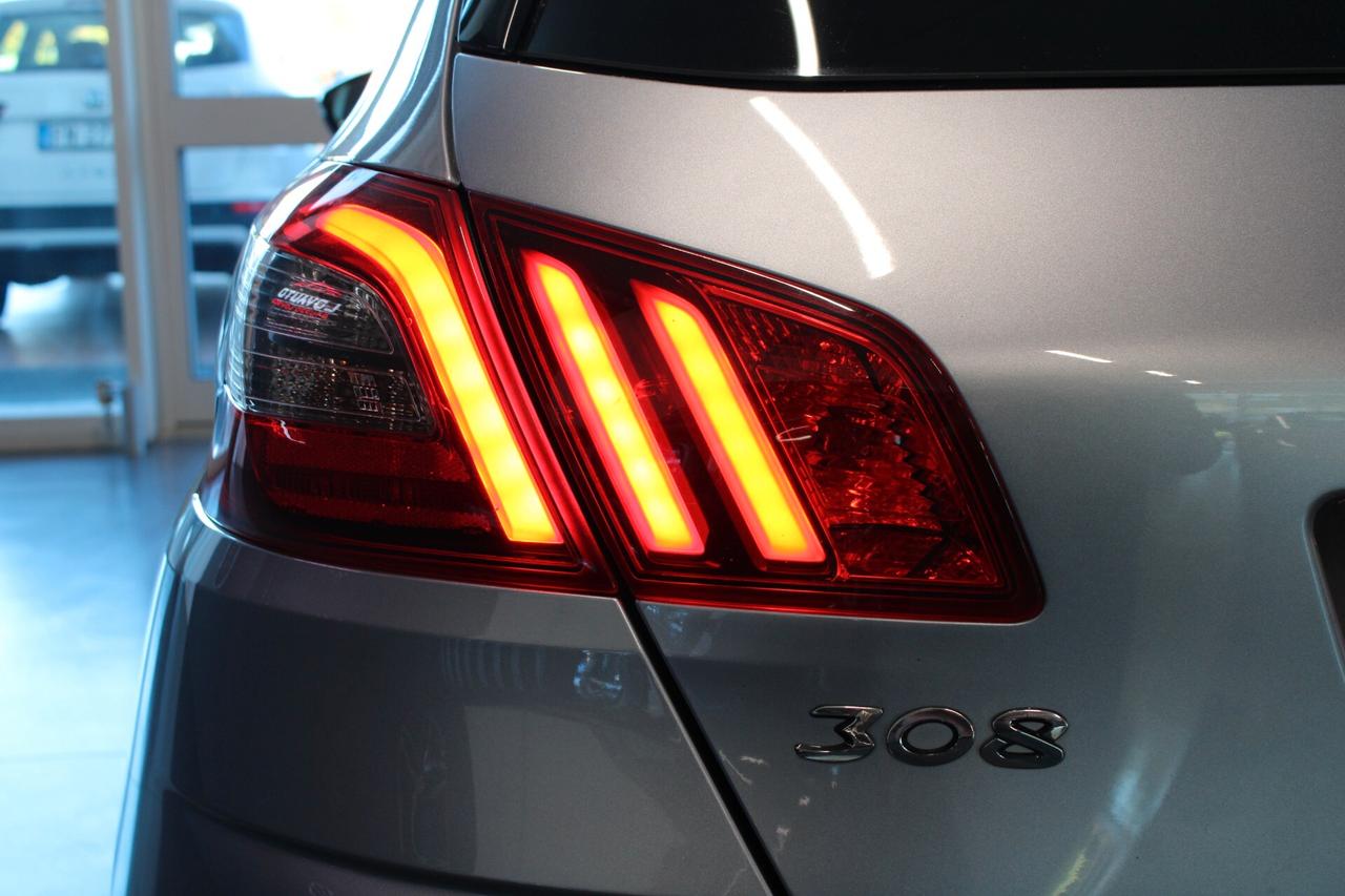 Peugeot 308 BlueHDi 100 S&S Active