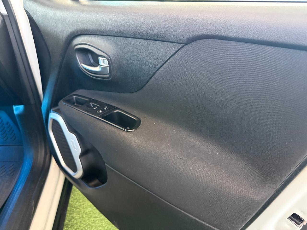 Jeep Renegade 1.6 Mjt Sport