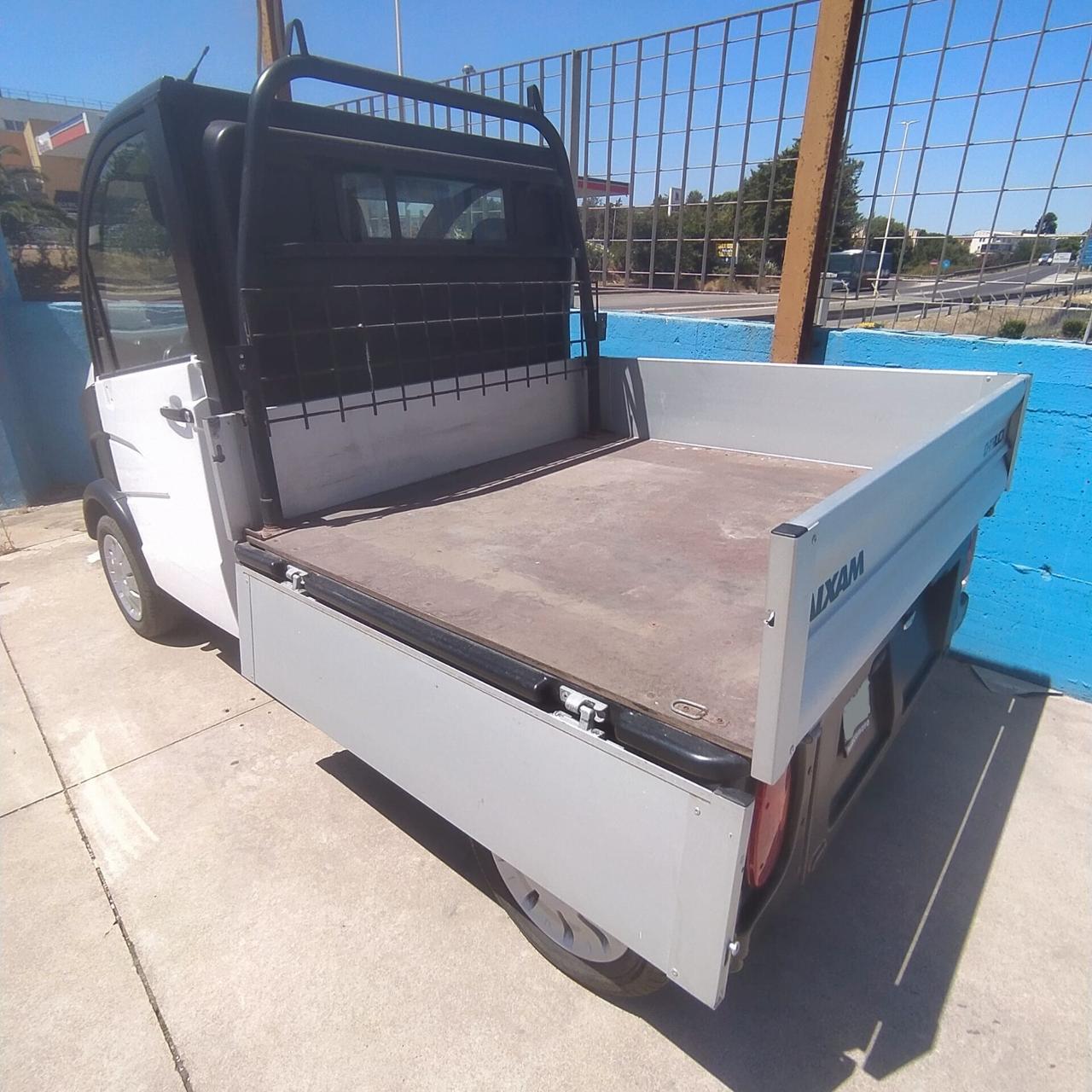 Aixam D-Truck - MEZZO LEGGERO DA CARICO