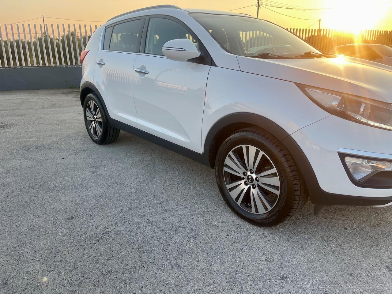KIA SPORTAGE 1.7 CRDI HIGH TECH FULL LED MY16