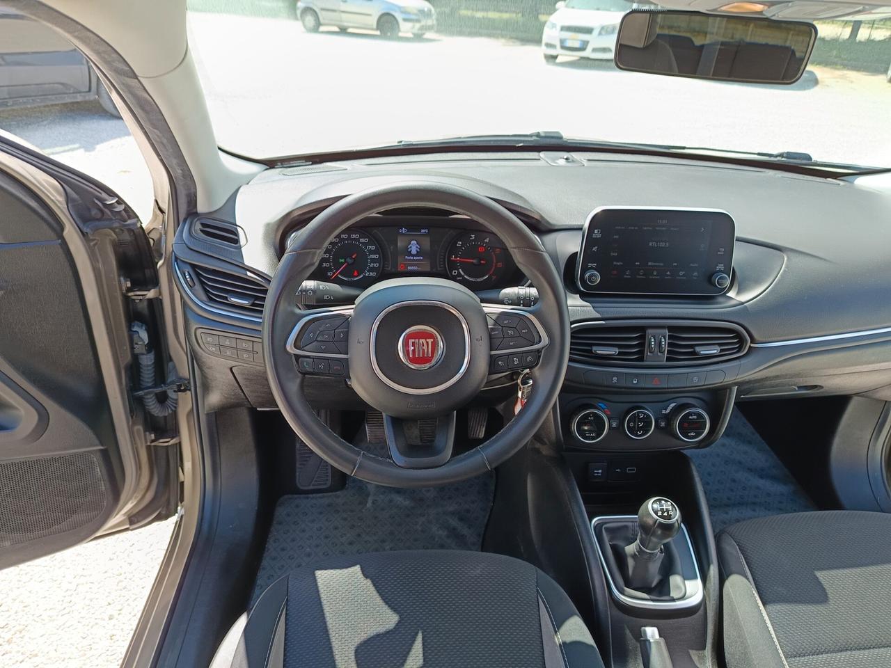 Fiat Tipo 1.3 Mjt S&S 5 porte Lounge Tua a 173€/Mese
